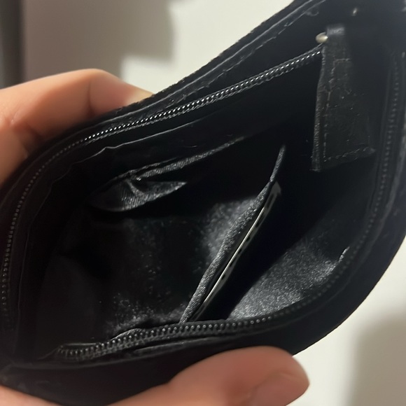 Mini Velvet Purse - Picture 3 of 4